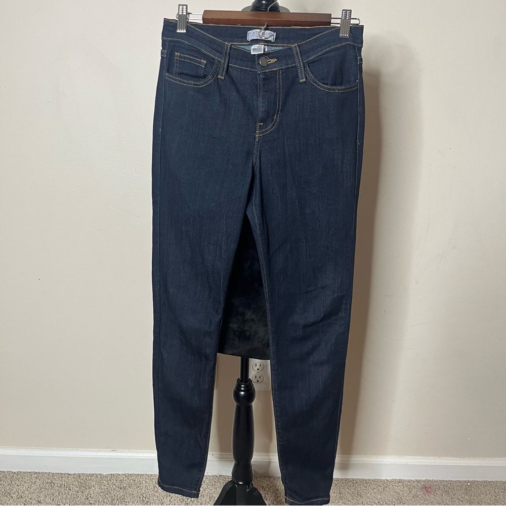 Judy Blue Women’s Blue Dark Wash Mid Rise 5 Pocket Skinny‎ Stretch Jeans Sz 7/28